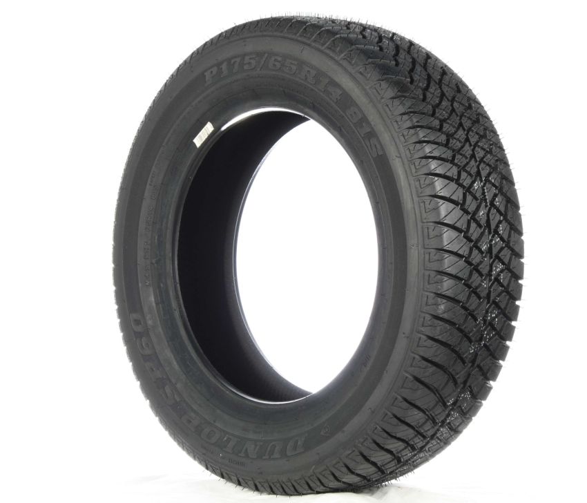 DUNLOP SP60 205/75R15 All-Season