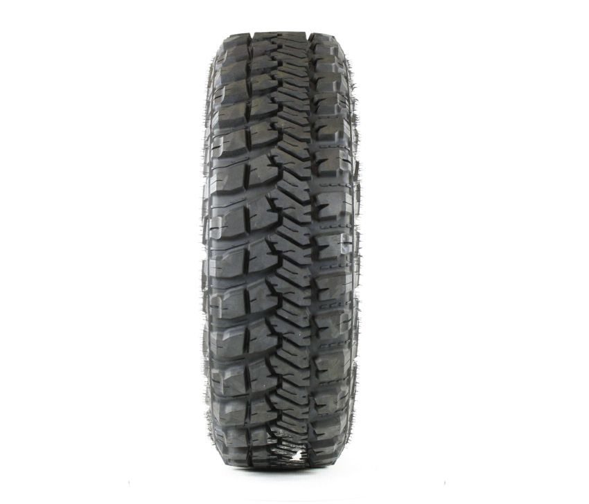 GOODYEAR Wrangler MT/R With Kevlar 285/75R18 All-Season