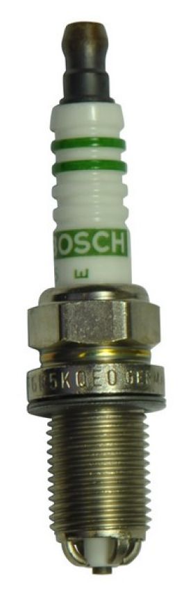 Bosch FGR5KQE0 Bosch Nickel with Copper-Core Spark Plug
