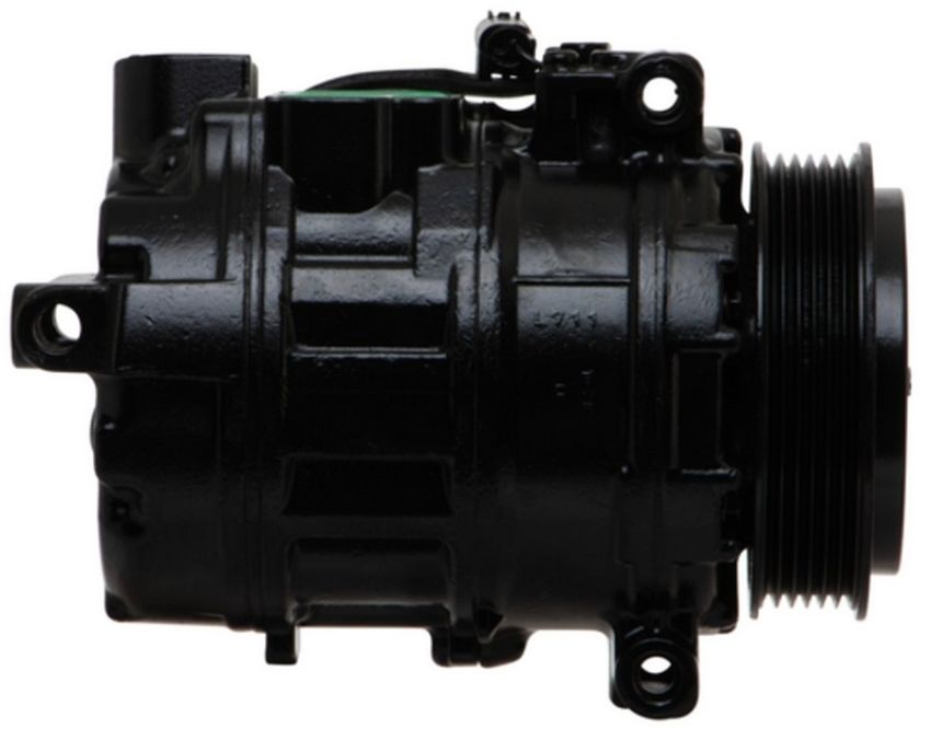 Four Seasons 157363 Denso 7SEU17C Reman Compressor