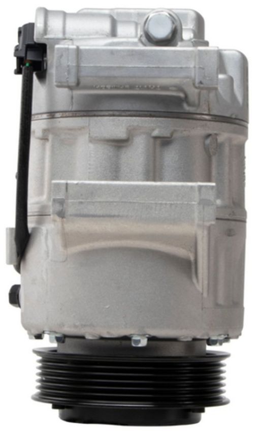 Four Seasons 158392 Hanon HV17 Compressor