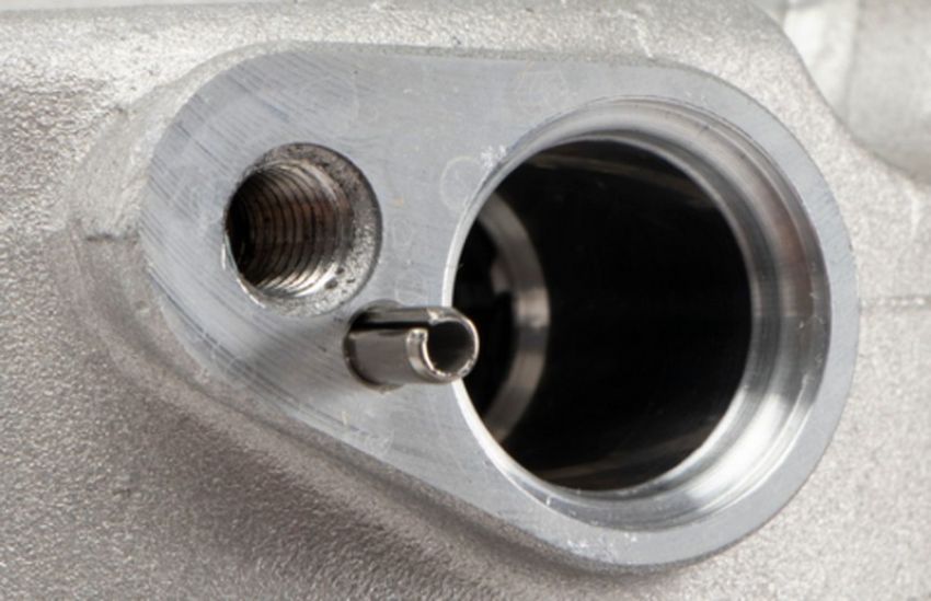 Four Seasons 168341 Halla DVE14 Compressor