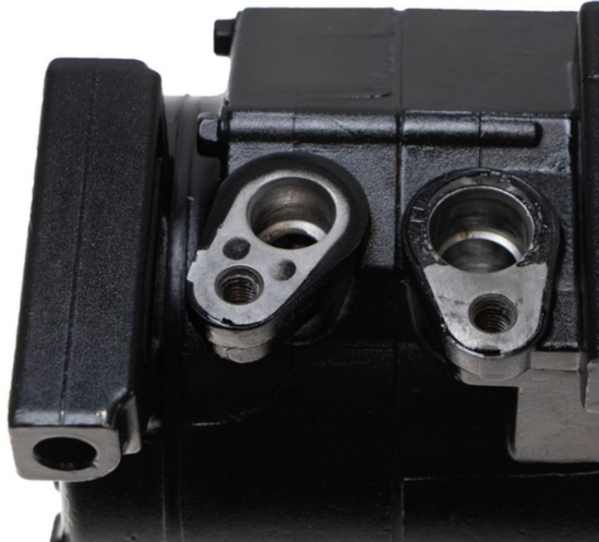 Four Seasons 197315 Halla HCC-RS18 Reman Compressor