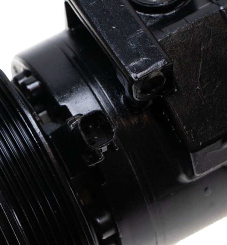 Four Seasons 197315 Halla HCC-RS18 Reman Compressor