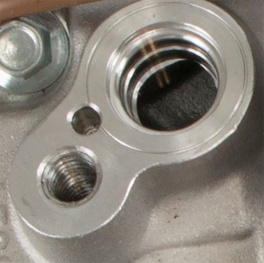 Four Seasons 198368 Denso 6SBU16C Compressor