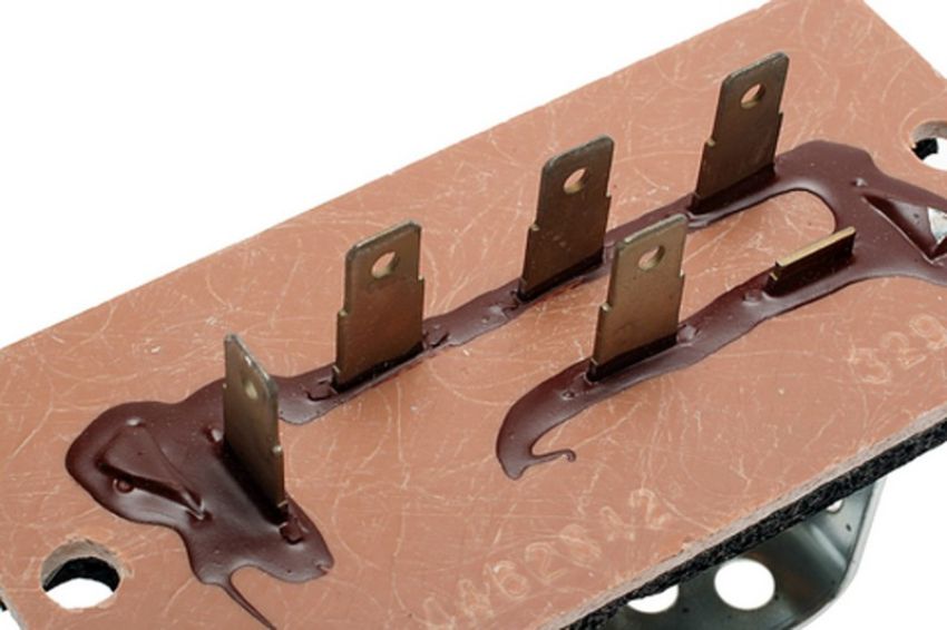 Four Seasons 20470 HVAC Blower Motor Resistor