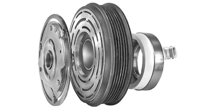Four Seasons 48663 Reman GM Harrison V5 Variable Displacement Clutch Assembly w/ Coil