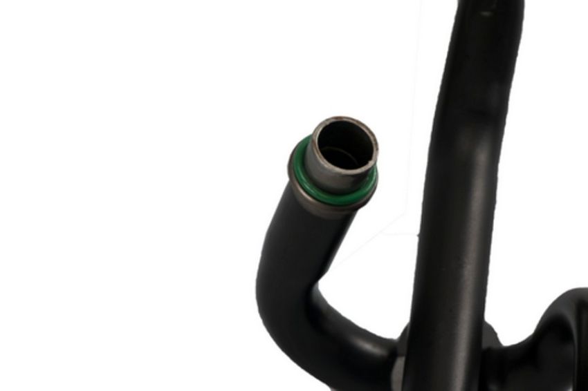 Four Seasons 55278 Accumulator w/ Hose