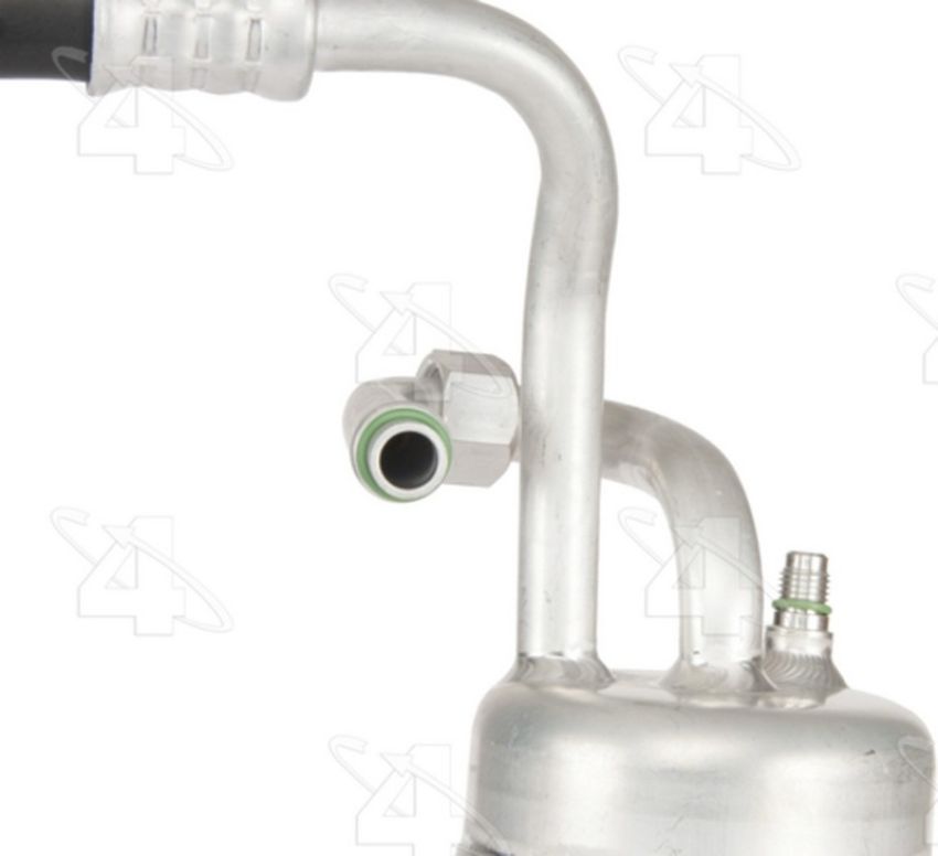 Four Seasons 55682 Accumulator w/ Hose