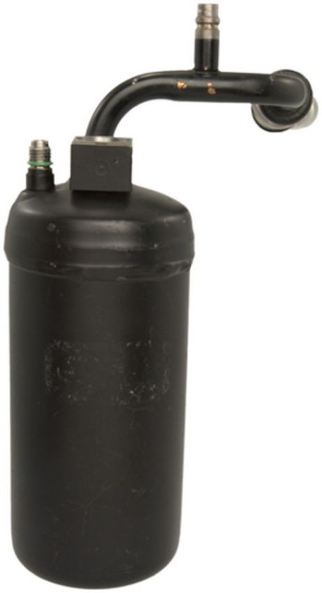 Four Seasons 56790 Accumulator w/ Hose