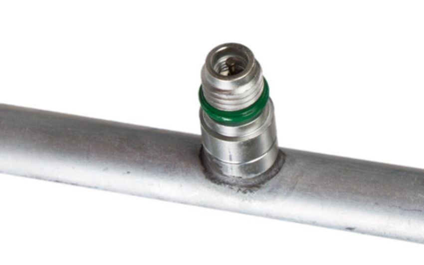 Four Seasons 56827 Liquid Line Hose Assembly w/ Captured Orifice Tube