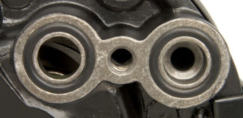 Four Seasons 57233 GM R4 Reman Comp w/o Clutch