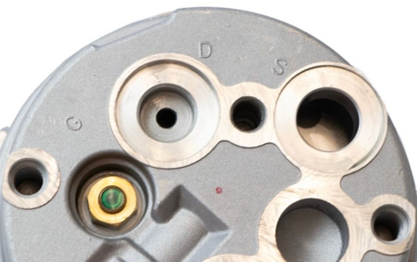 Four Seasons 58994 GM V5  Compressor