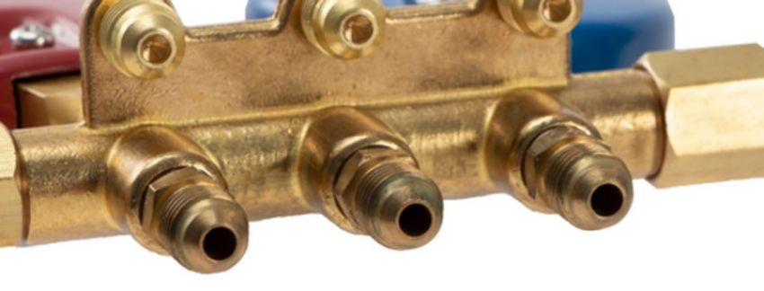 Four Seasons 59198 R134a Brass Fahrenheit Manifold Gauge Set w/ Coupler