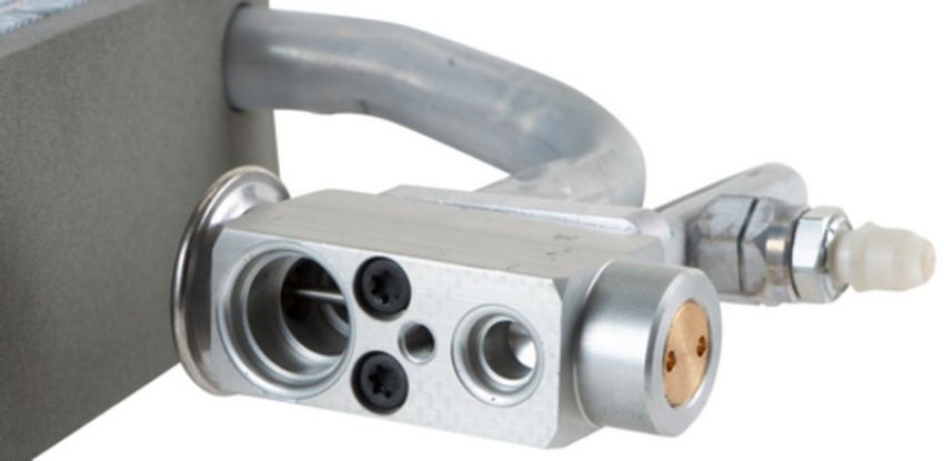 Four Seasons 64076 Parallel Flow Evaporator Core w/ Integrated Exp Device