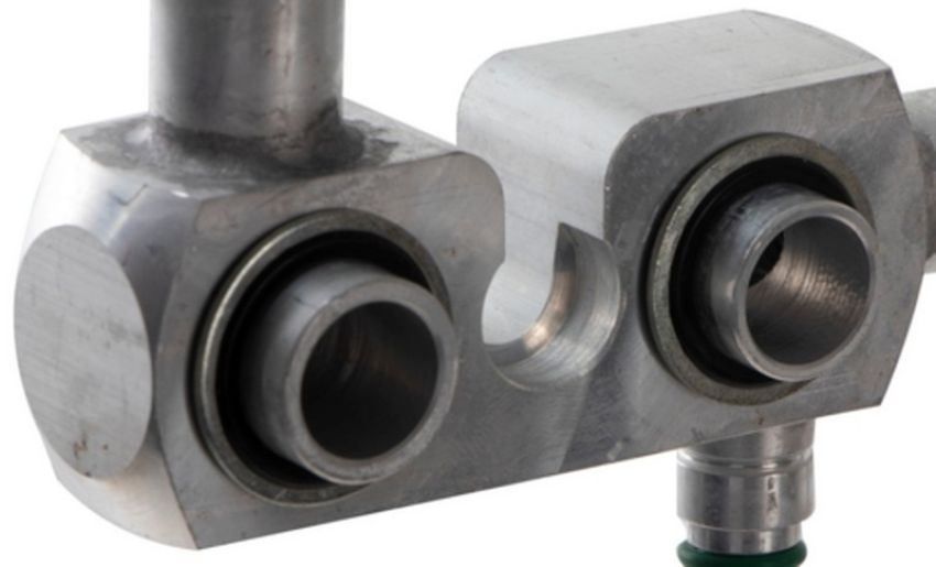 Four Seasons 66627 Discharge & Suction Line Hose Assembly