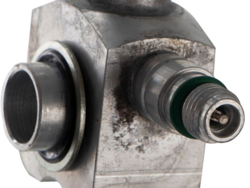 Four Seasons 66627 Discharge & Suction Line Hose Assembly