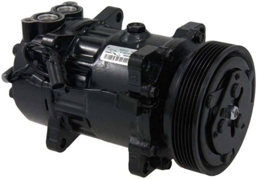 Four Seasons 67574 Sanden SD7H15 Reman Compressor