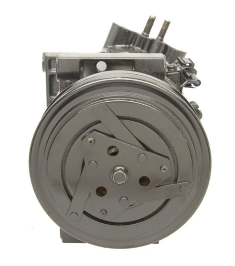 Four Seasons 67657 Calsonic CWV618 Reman Compressor