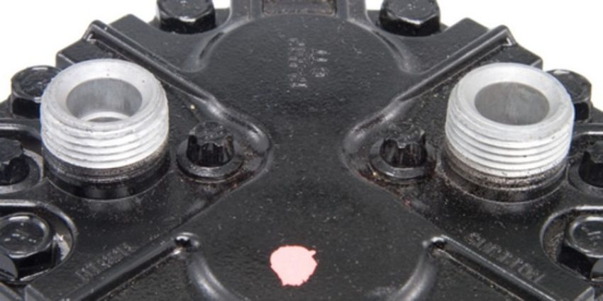 Four Seasons 68027 York 209/210 Compressor