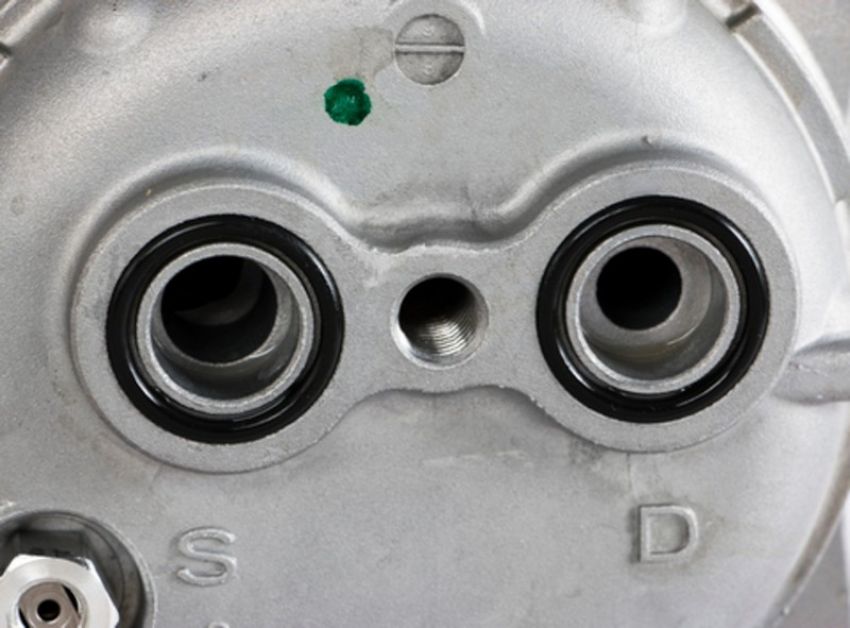 Four Seasons 68618 Valeo TM15 Compressor