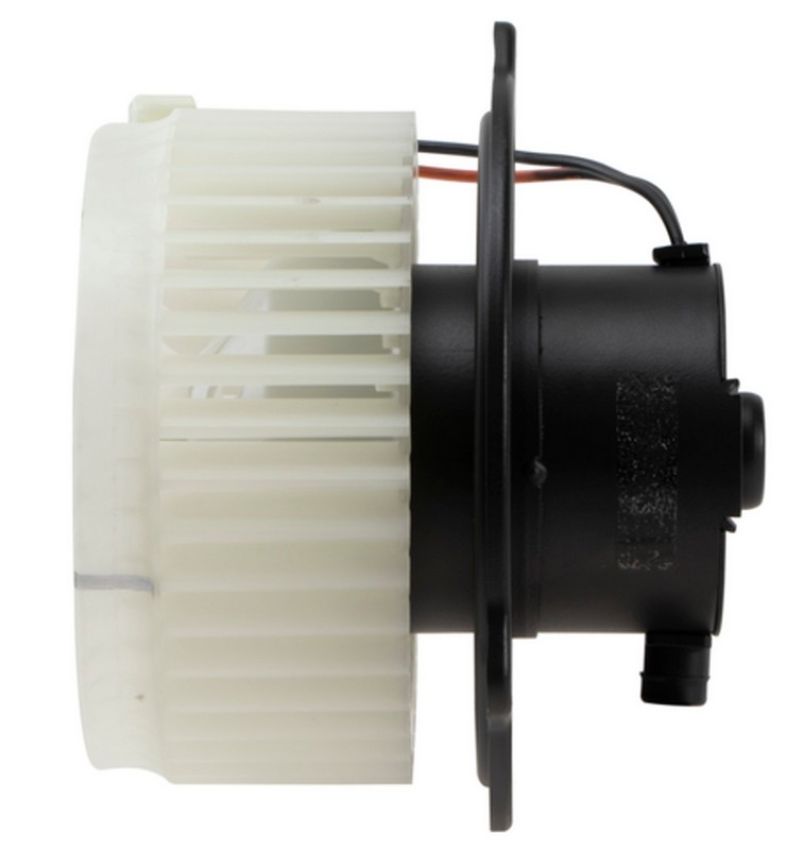 Four Seasons 75146 Flanged Vented CW Blower Motor w/ Wheel