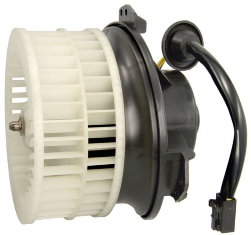 Four Seasons 75739 Flanged Vented CW Blower Motor w/ Wheel