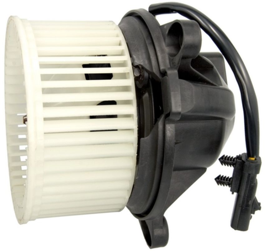 Four Seasons 75740 Flanged Vented CW Blower Motor w/ Wheel