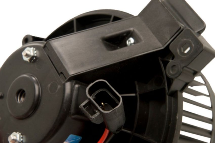 Four Seasons 75800 Flanged Vented CCW Blower Motor w/ Wheel