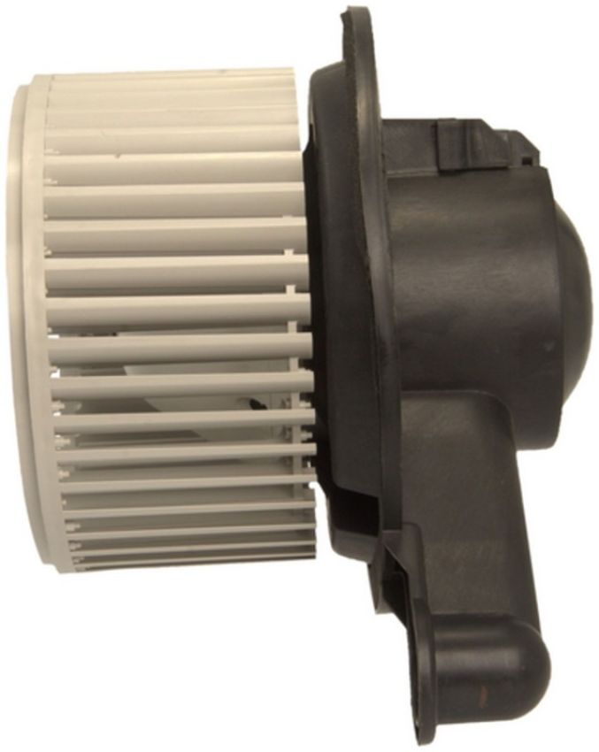 Four Seasons 75818 Flanged Vented CCW Blower Motor w/ Wheel