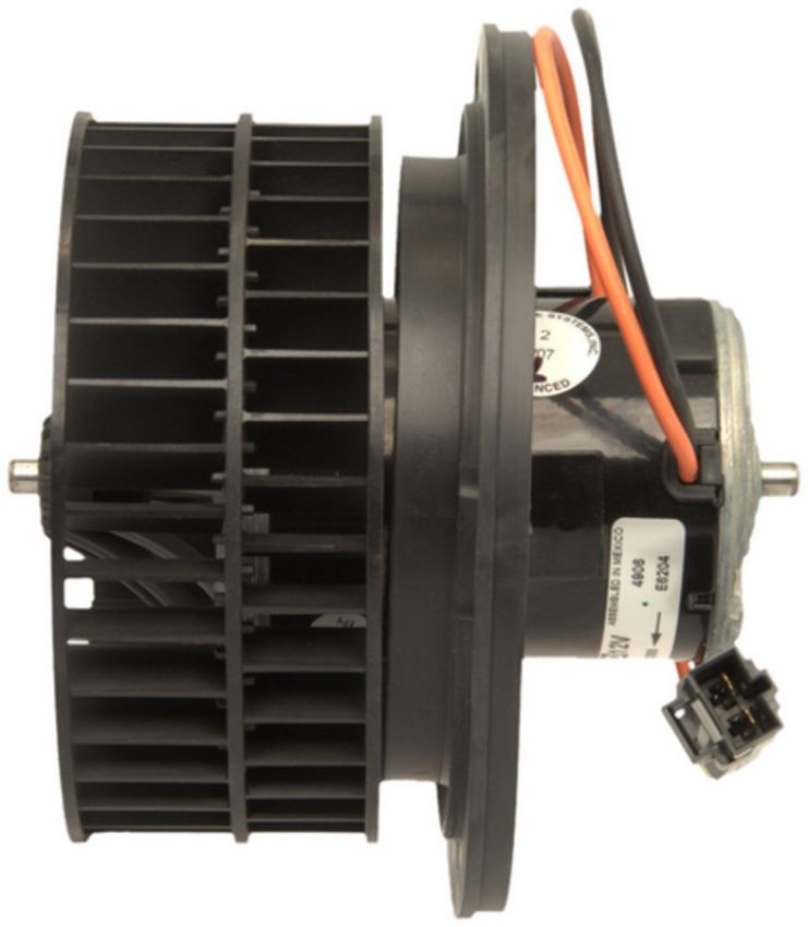 Four Seasons 75826 Flanged Vented CW Blower Motor w/ Wheel
