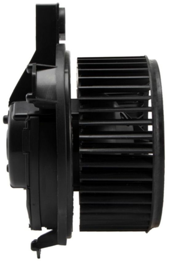 Four Seasons 75830 Flanged Vented CCW Blower Motor w/ Wheel