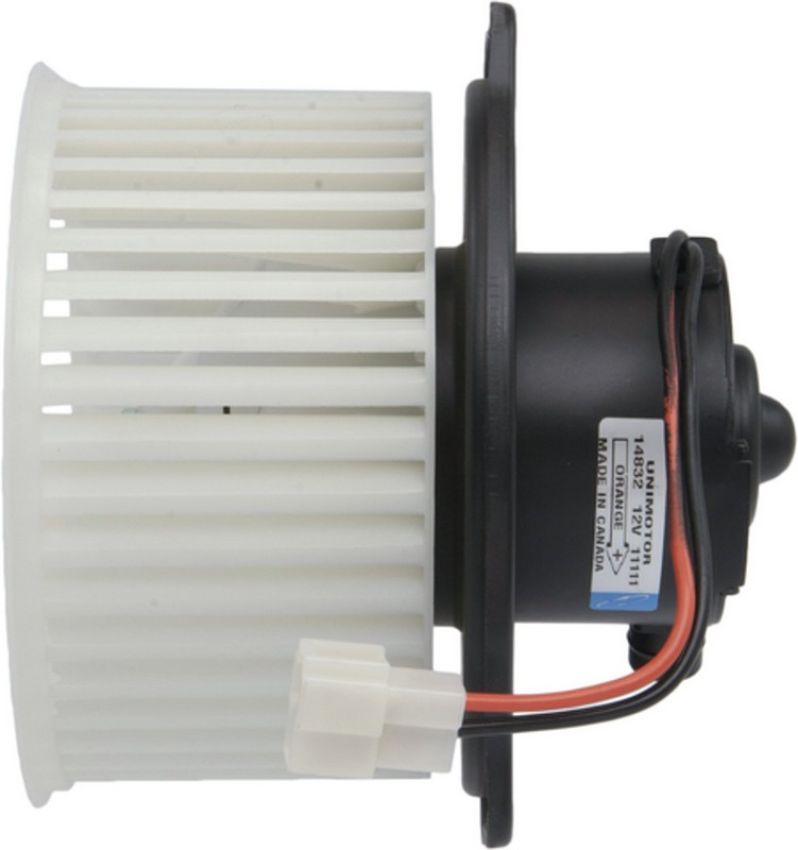 Four Seasons 75832 Flanged Vented CW Blower Motor w/ Wheel