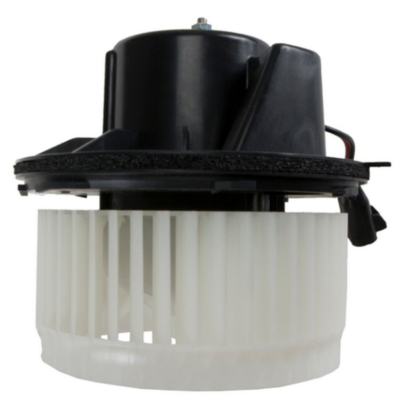 Four Seasons 75843 Flanged Vented CW Blower Motor w/ Wheel