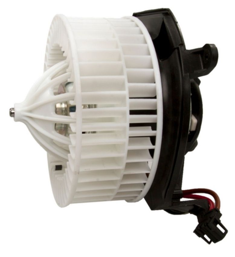 Four Seasons 75895 Flanged Vented CCW Blower Motor w/ Wheel