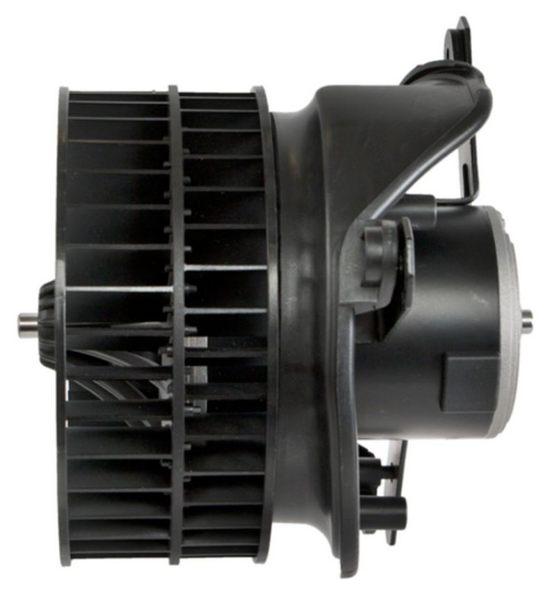 Four Seasons 76989 Flanged Vented CW Blower Motor w/ Wheel