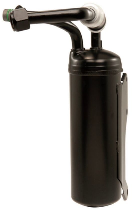Four Seasons 83015 Accumulator w/ Hose