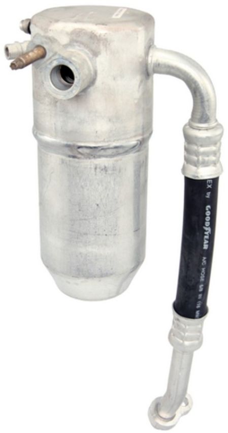 Four Seasons 83046 Accumulator w/ Hose