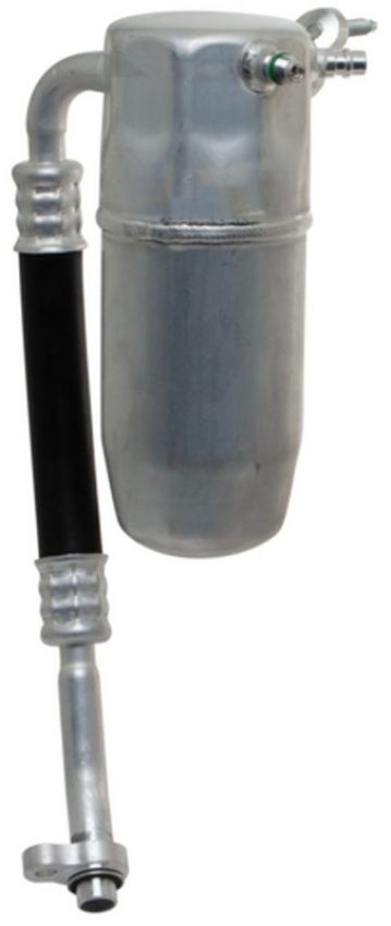 Four Seasons 83046 Accumulator w/ Hose