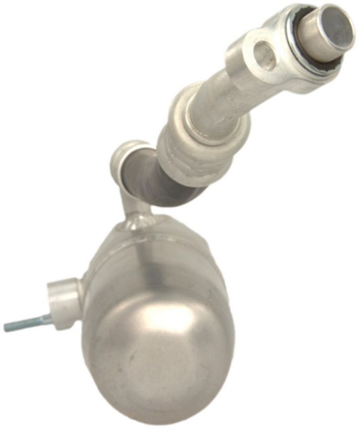 Four Seasons 83222 Accumulator w/ Hose