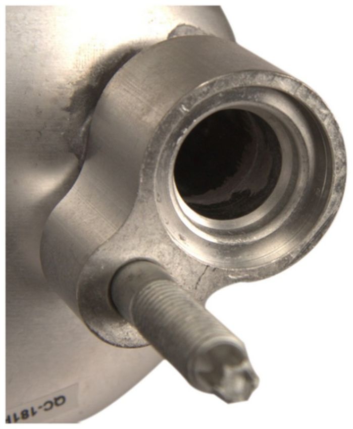 Four Seasons 83372 Accumulator w/ Hose