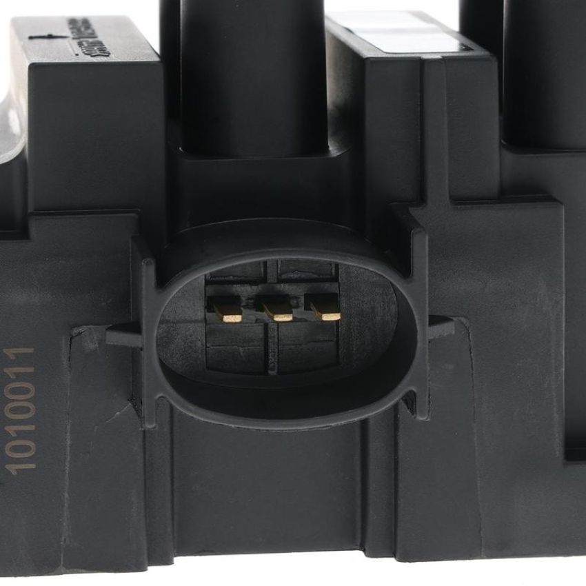 HITACHI IGC0110 IGNITION COIL - NEW