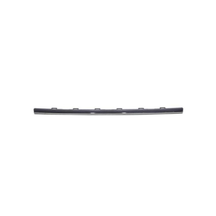 FRONT BUMPER MOLDING TOURING; CENTER HONDA CR-V 20-C