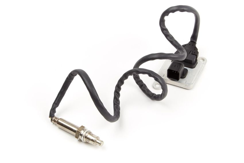 Genuine OEM Part Nitrogen Oxide Sensor for 2014-2015 CRUZE - 12662658