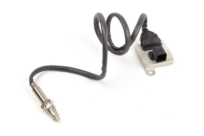 Genuine OEM Nitrogen Oxide Sensor 12662659