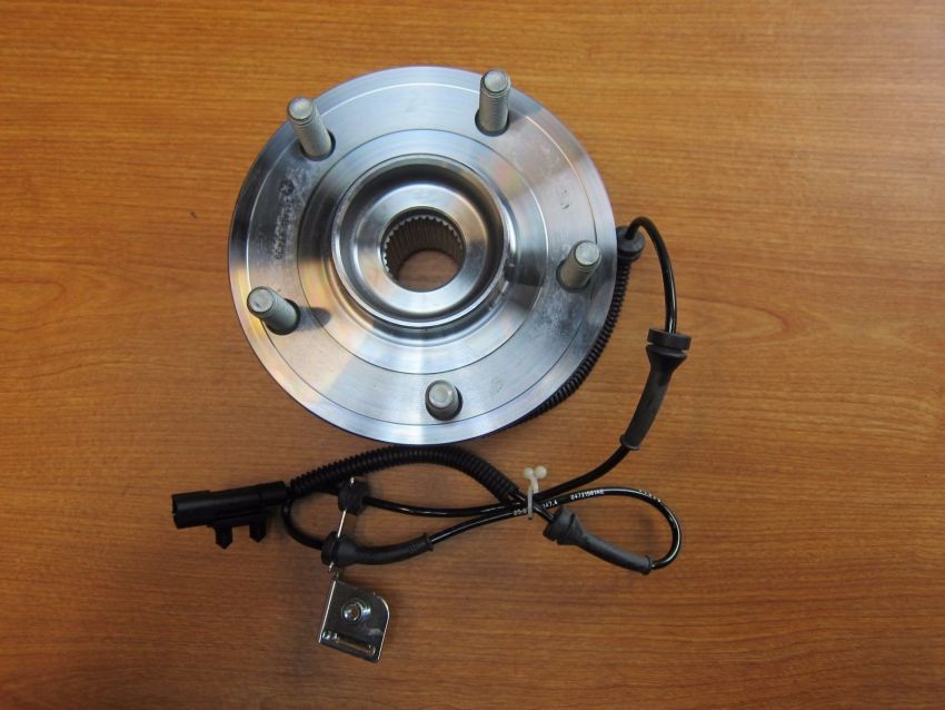 Genuine OEM Front Hub 5154214AB
