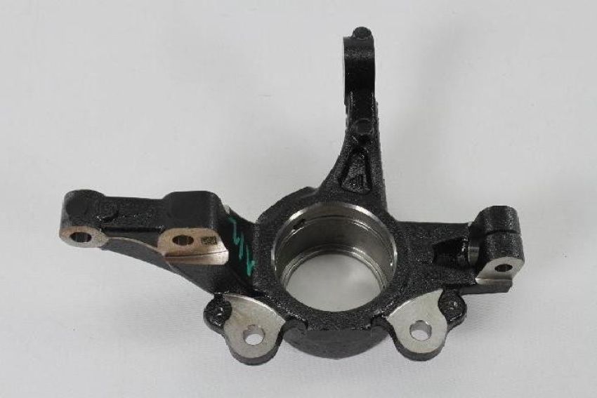 Genuine OEM 68201099AA KNUCKLE, Front