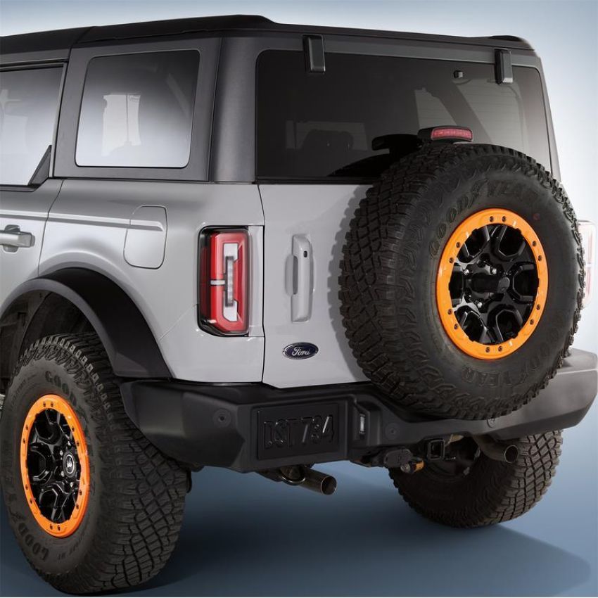 Ford Racing M-1021K-BLO 2021-2025 Bronco Beadlock Trim Ring Kit-Orange