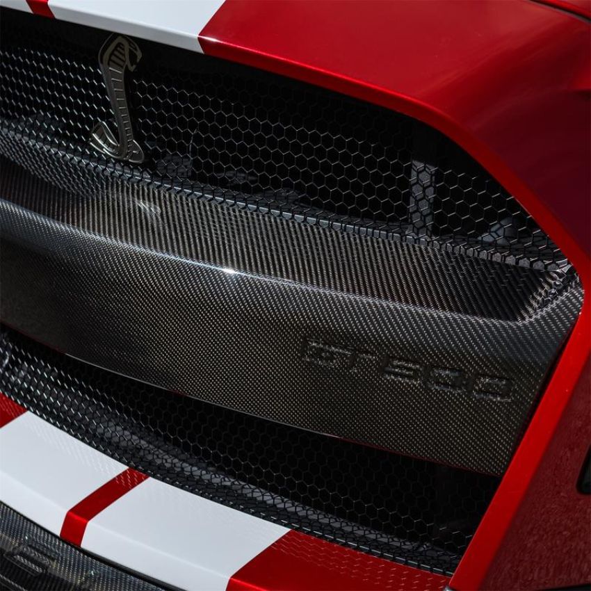 Ford Racing M-17750-MCF 2020-2022 GT500 Carbon Fiber Bumper Insert