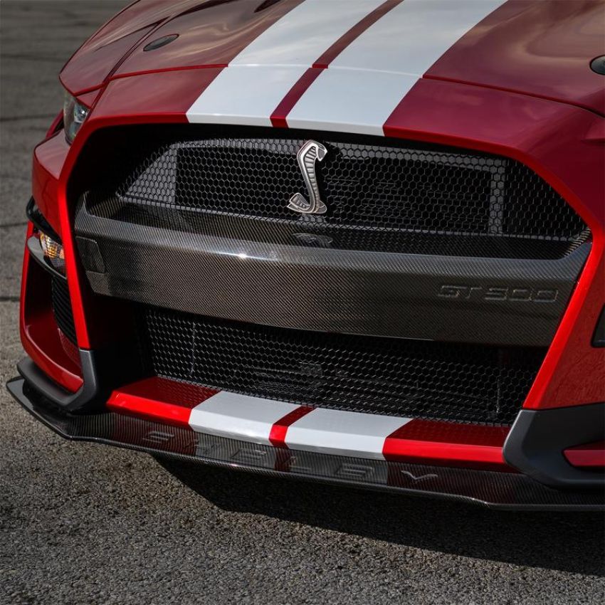 Ford Racing M-17750-MCF 2020-2022 GT500 Carbon Fiber Bumper Insert